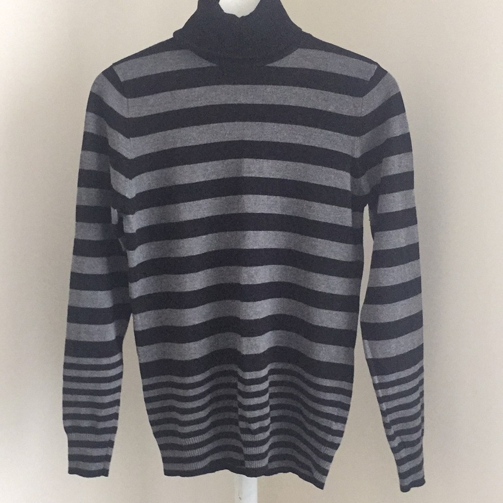 Black & Grey Stretch Top